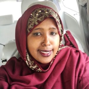 Meet your Posher, Fatima